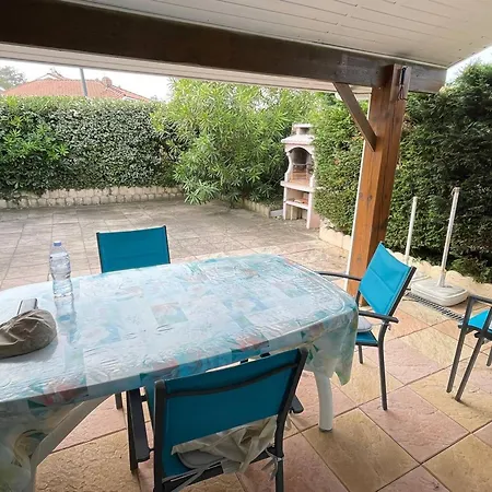 Дом отдыха Maisonnette Chaleureuse - 4/5 Pers. - Fr-1-878-64 Мольез-е-Маа